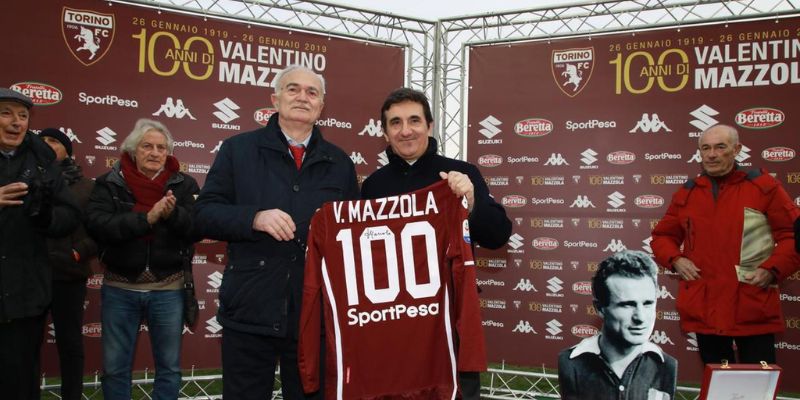 Sự nghiệp và các CLB Valentino Mazzola đã từng chơi